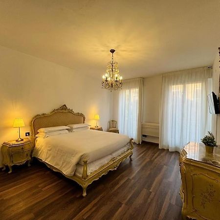 Madoneta Apartment Венеция Екстериор снимка